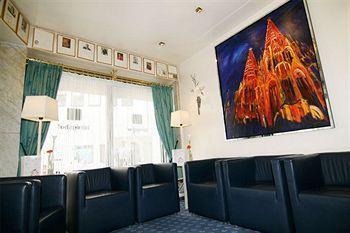 Hotel Königshof The Arthouse 3*